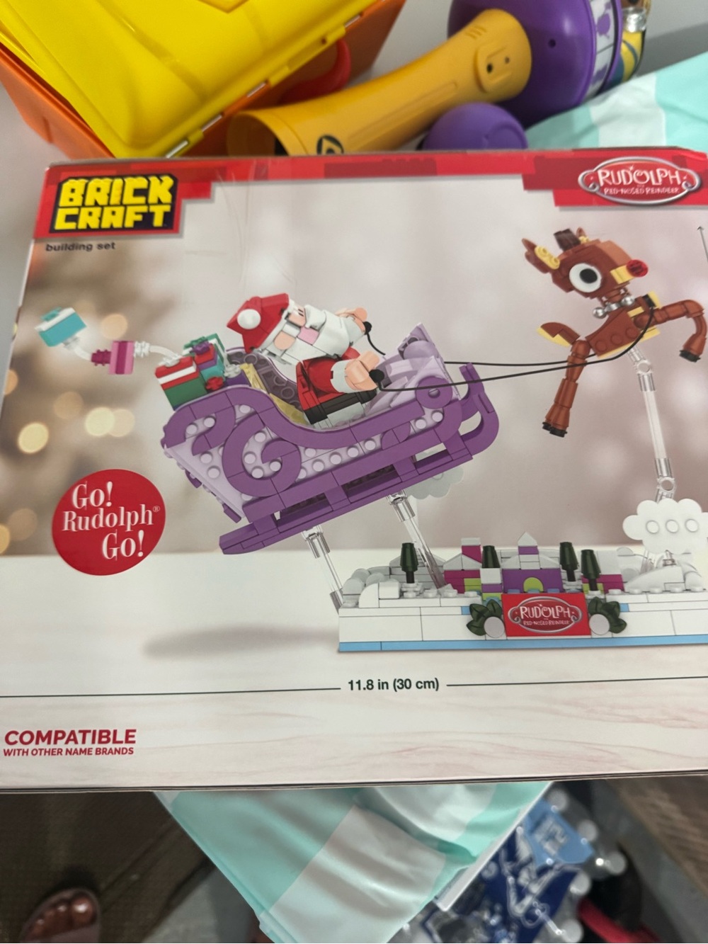 Santa & Rudolph Sleigh Building Set - Picture 2 of 2